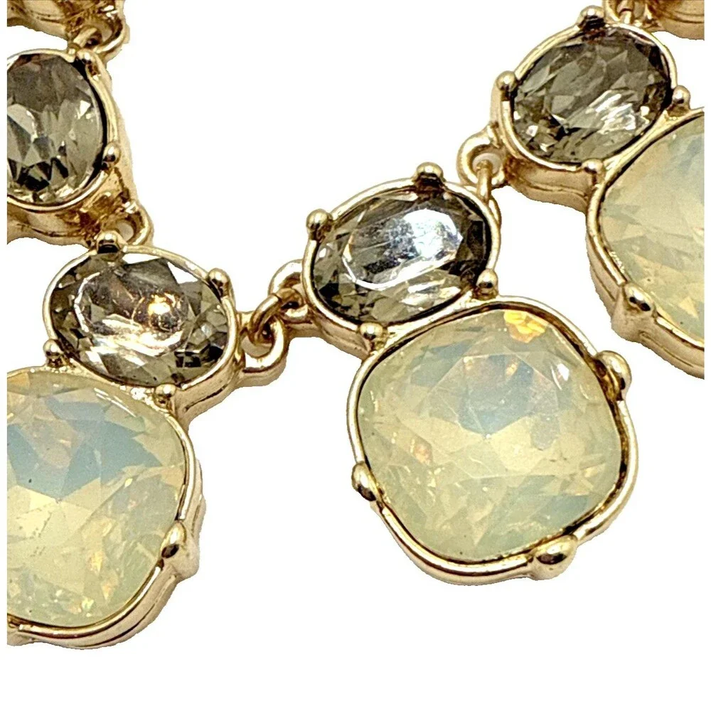 Banana Republic Bib Necklace Gold Tone Faceted Cabochon Statement NWOT 16-19